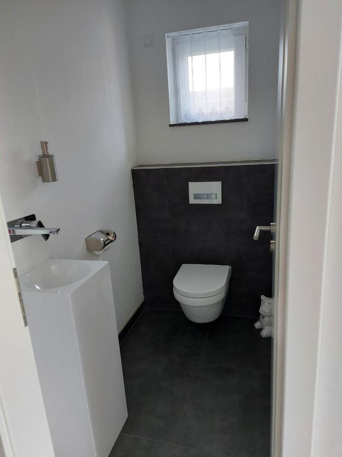 Several Different Rooms, Newly Furnished, In A New House In Vichten Kültér fotó