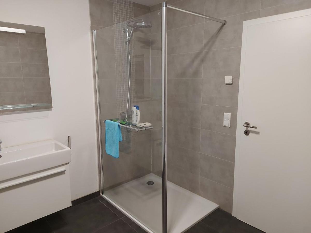 Several Different Rooms, Newly Furnished, In A New House In Vichten Kültér fotó